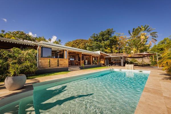 Villa Ô Pieds Nus 180m2 4 chambres piscine jardin tropical parking privé, Rezervasyon  Saint-Leu Saint-Paul