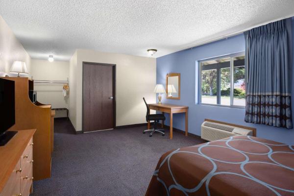 Super 8 by Wyndham Susanville, Rezervasyon Otel Susanville Havuzlu Oteller, Yüzme Havuzu