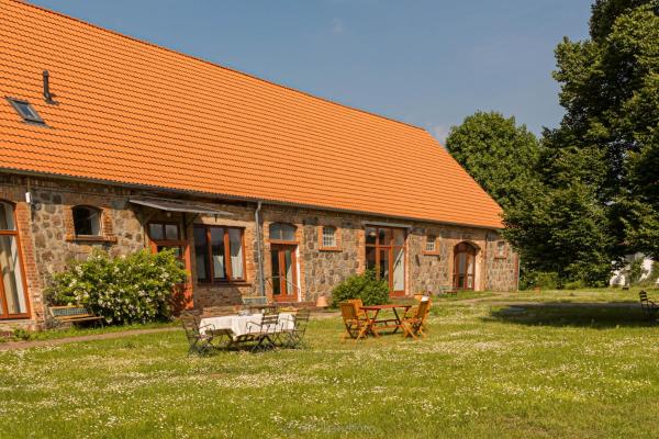 Ferienwohnungen Hof Luisenau, Rezervasyon  Temmen-Ringenwalde Uckermark