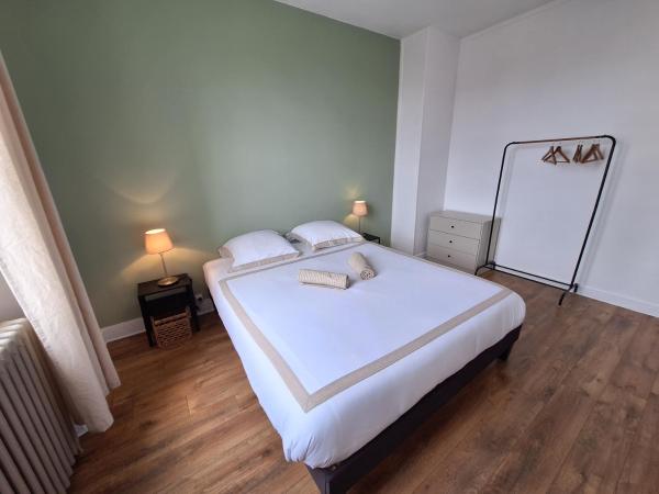 2 Appartements 6 personnes Orléans Centre - Proche gare SNCF, Rezervasyon  Orléans 