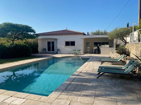 Villa de Pullis, Rezervasyon  Poulx Languedoc-Roussillon