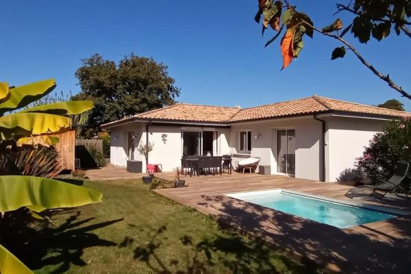 Villa Océan, environnement calme avec piscine chauffée 10 min de locéan, Rezervasyon  Akitanya havuzlu oteller, Yüzme Havuzu