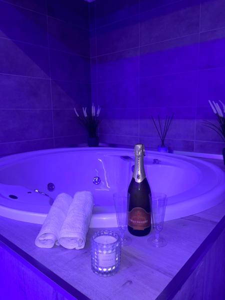Alma Suite Bed and Breakfast, Rezervasyon  Lazio otoparklı oteller, Otopark