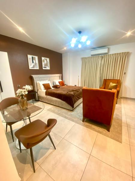 The Signature, Rezervasyon  East Legon Greater Accra