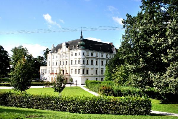 Penzion na zámku Bartošovice, Rezervasyon  Novy Jicin Wallachia