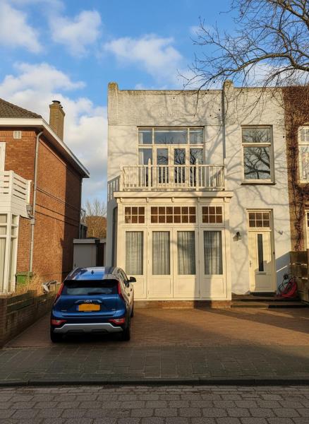Villa Harry with private parking, Rezervasyon  Zandvoort 