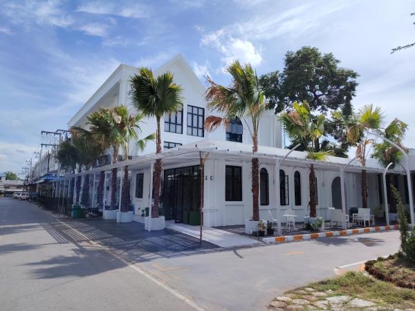 DEBUA White House, Rezervasyon  Maha Sarakham 