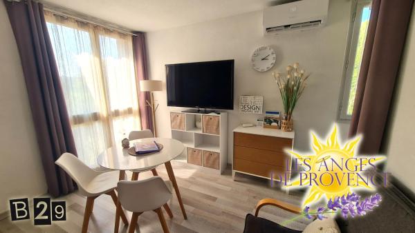 Superbes studios du Parc Paradis, Rezervasyon  Greoux-les-Bains Cadarache