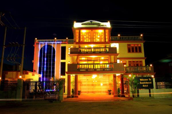 Sandalwood Hotel, Rezervasyon Otel Heho Shan State