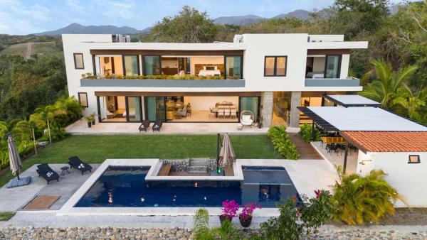 Near Punta Mita - Gorgeous Modern Villa, Rezervasyon  Nayarit Otoparklı Oteller, Otopark