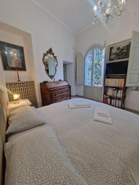 Secret villas city garden, Rezervasyon  Umbria otoparklı oteller, Otopark