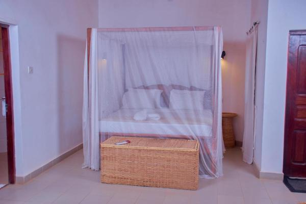 Elsewhere-Farakunku Eco Lodges, Rezervasyon  Kombo South Havuzlu Oteller, Yüzme Havuzu