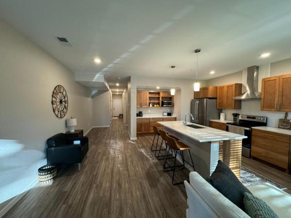 Unwind in Style at Fargo\s Hidden Gem! #102, Rezervasyon  Fargo North Dakota