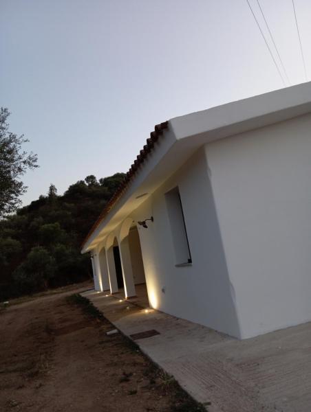 , Rezervasyon  Loculi Sardinya