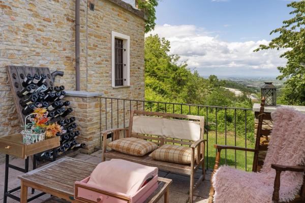 Locanda Casa Bardacchino, Rezervasyon  Mango Langhe