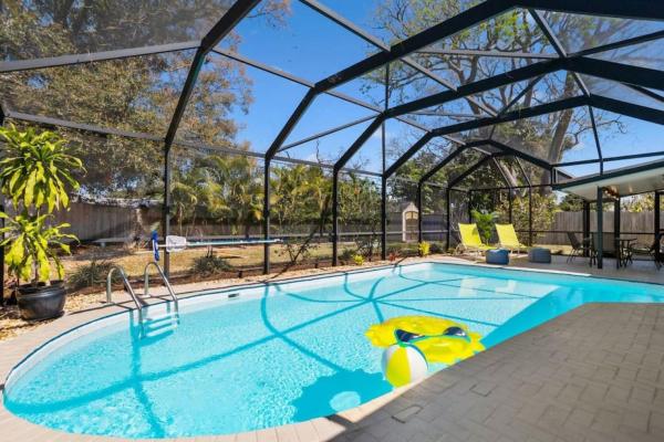 Tropical Oasis FL Seminole, Rezervasyon  Seminole Havuzlu Oteller, Yüzme Havuzu