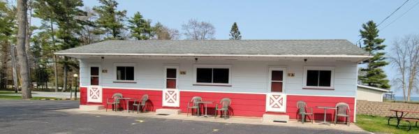 Sandy Shores Cottages, Rezervasyon  Escanaba Michigan