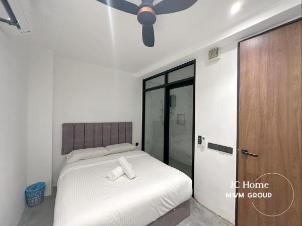 Room l 4min Walks to Pelangi Plaza, Rezervasyon  Johor Bahru Johore