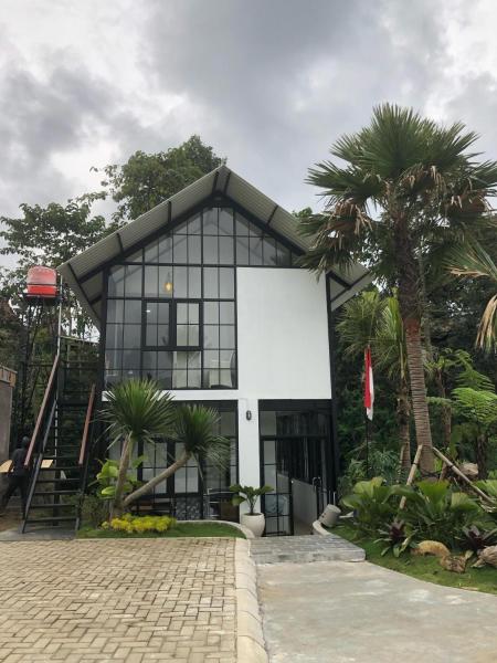 Vaviva Dewatu Glamping, Rezervasyon Kamp Alanı Kemuning Central Java