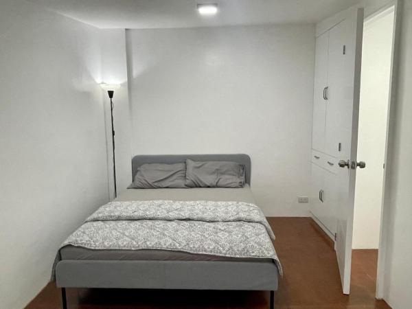 Condo unit by CASA GREENWOOD, Rezervasyon  Tarlac Luzon