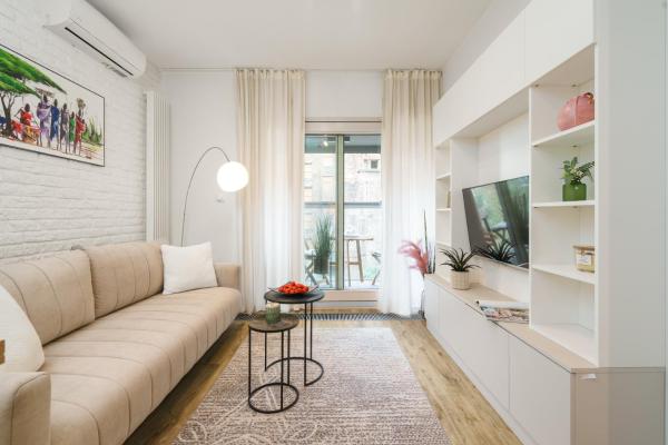 Golden Apartments - Mennica Residence, 1-Bedroom in City Center #3, Rezervasyon Daire Varşova Masovia