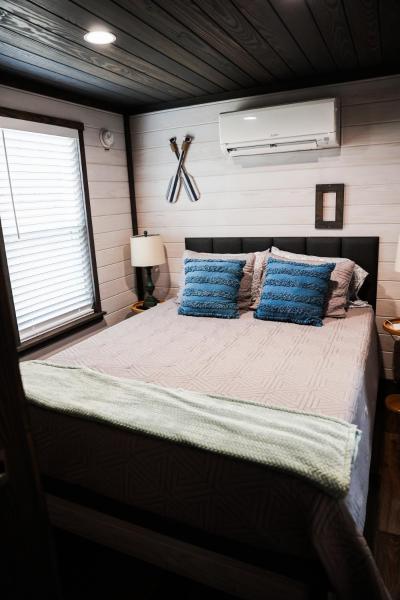 Salt & Pepper (In The Pines at KY Lake) 121 & 131 Pine Grove Lane, Dover, TN 37058, Rezervasyon  Dover ABD