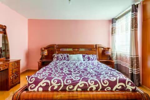 Aoukings Home, Rezervasyon  Nairobi Oteller..., Nairobi Snake Park yakınındaki