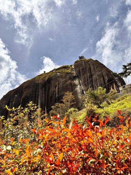 HOSPEDAJE VILLA SAMARA --- cerca de la piedra -- GUATAPÉ, Rezervasyon  Guatapé Antioquia