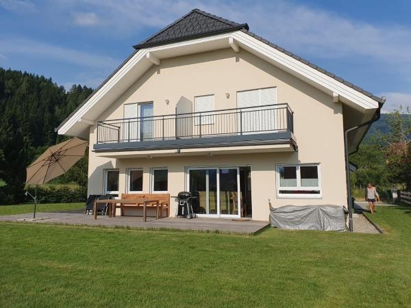 quiet and central Luxury Villa "Juwel " with Sauna in a beautiful valley, Rezervasyon  Sankt Michael im Lungau 