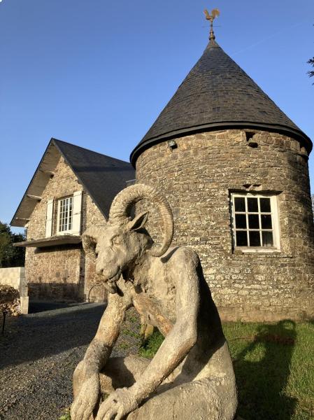 LE MONTESSER, Rezervasyon  Villebaudon Normandy
