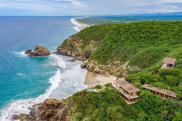 Gran Chicatana Spectacular Beach Front Villas, Rezervasyon  Mazunte Oaxaca, Ventanilla Beach yakınındaki