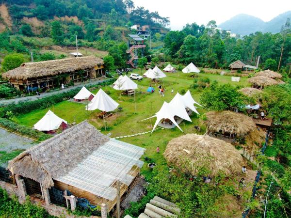 Lagom Village-Glamping Site- Đồng Đò lake view, Rezervasyon Kamp Alanı Hanoi 
