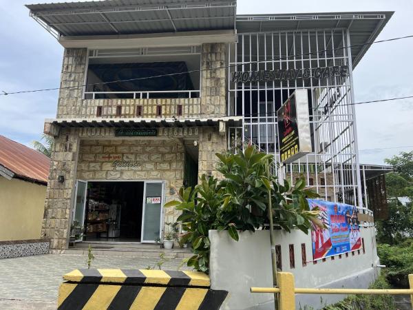 Hotel O Batodupi Guesthouse Syariah Near Buttu Kasambi, Rezervasyon   
