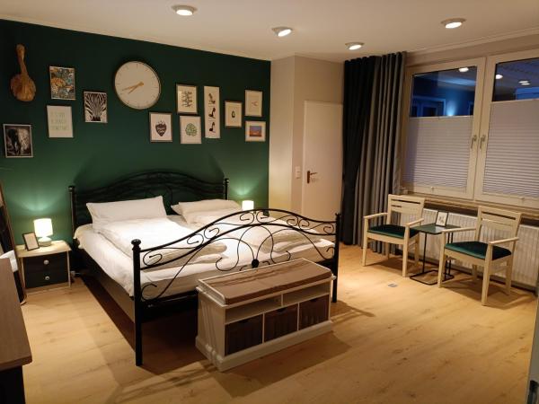 Ferienwohnung Studio 62, Rezervasyon  Rastede Lower-Saxony