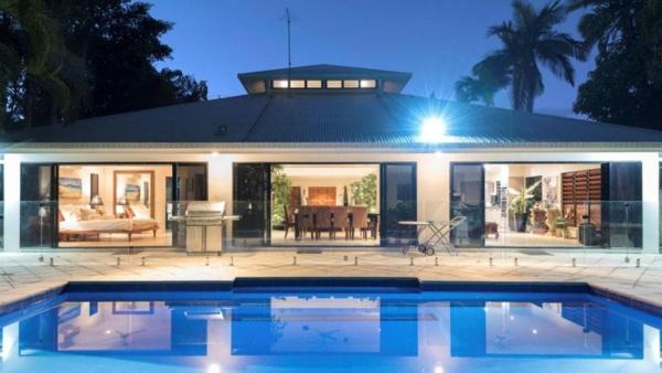Villa Bianco, Rezervasyon  Queensland Havuzlu Oteller, Yüzme Havuzu