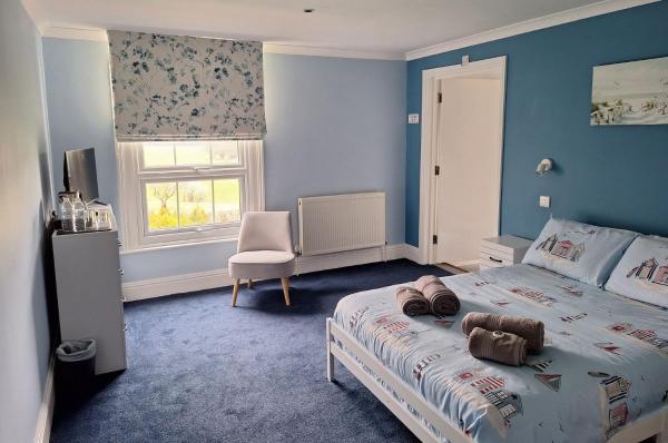 Ensuite Double Room with Countryside Views, Rezervasyon  Cranleigh Surrey