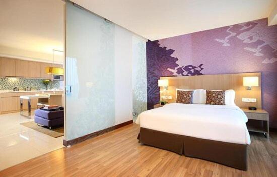 Jhon Apart, Rezervasyon  Jambi Jambi