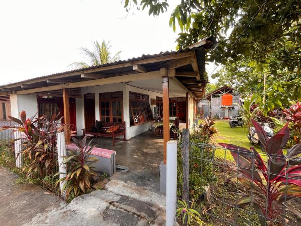Bunaken Jhon Homestay, Rezervasyon  Manado 