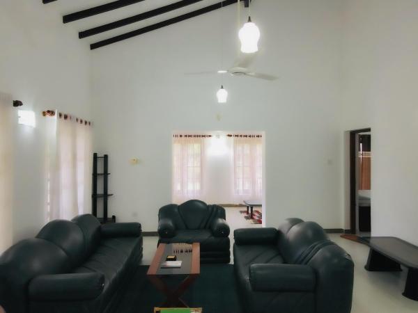 Andres Bungalow, Rezervasyon  Deniyaya 
