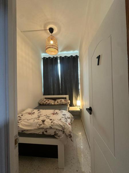 Abu Dhabi City Private Room Late Check out 2pm, Rezervasyon  Abu Dabi Emirate Abu Dhabi