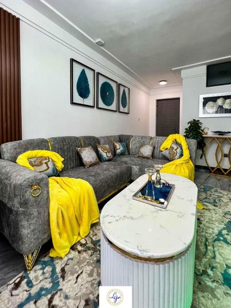 serene stays apartment with fully equipped gym swimming pool private parking space and amazing scenic views, Rezervasyon Daire Nairobi Nairobi