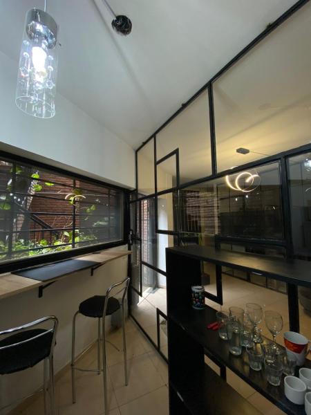 Hostel Nueva cordoba Subte Uno, Rezervasyon  Córdoba otoparklı oteller, Otopark