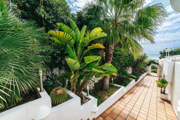 Beachfront Villa, Rezervasyon  Moraira Costa Blanca