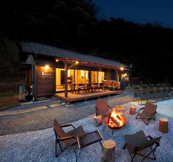 SHELTER君津 星が降りそそぐ千葉県Villa 最大8名 都心から70分 吹抜け貸切サウナ 雨でもBBQ 天体観測, Rezervasyon  Kimitsu Chiba