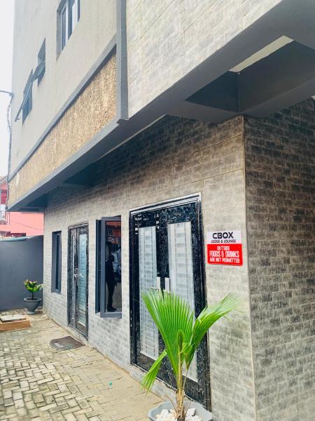 Cbox Lodge & Lounge, Rezervasyon  Mushin Lagos