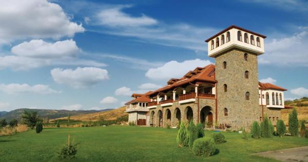 Popova Kula Hotel & Winery, Rezervasyon Otel Demir Kapija Makedonya