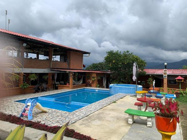 Villa Pospon, Rezervasyon  Buga havuzlu oteller, Yüzme Havuzu