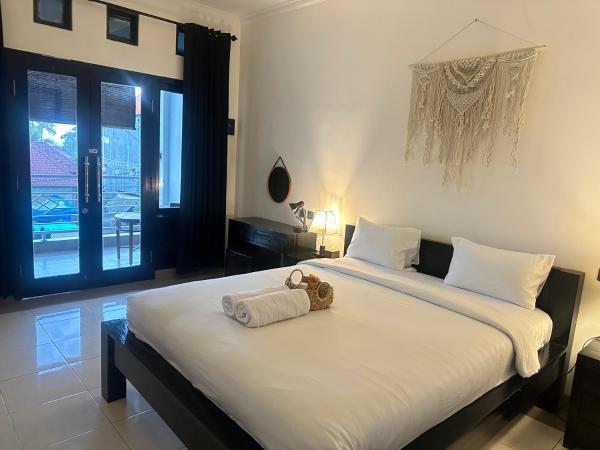 Little White Pavilion小白楼, Rezervasyon  Sampalan Bali Adası