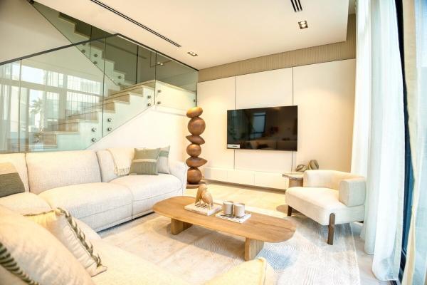 Luxury 3BR Villa with Maid Room & Private Beach Access, Rezervasyon  Resü'l-Hayme 
