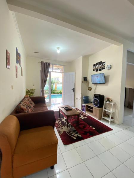 Villa Fathan, Rezervasyon  Cianjur West Java